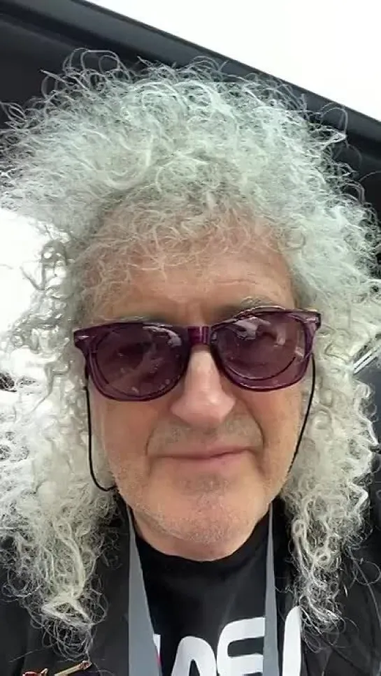 Видео от Brian May