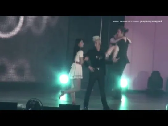 [FANCAM] ~ stay with me ~ JYP nation concert ~ wooyoung ver.