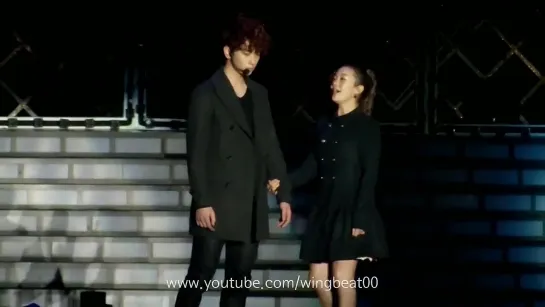 [Fancam]  JYP Nation Concert 'The House You Live In' - Chansung & Joo (24.12.10)