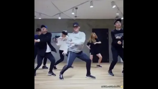 [171104] Lee Min Ho pre-debut dance practice