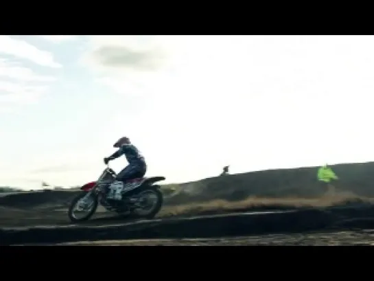 Jamie Smith riding in Scunthorpe