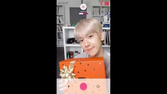 180816 EXO's Baekhyun @ lottedutyfree Instagram Update