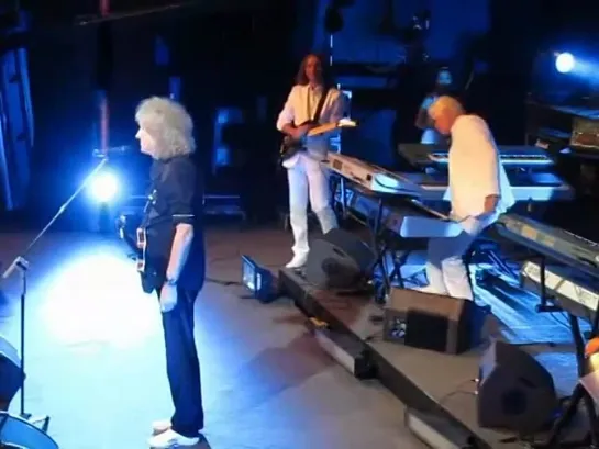 Tangerine Dream feat. Brian May 2011