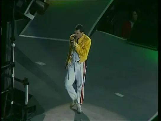 Queen Live at Wembley 1986 Freddie Mercury camera only