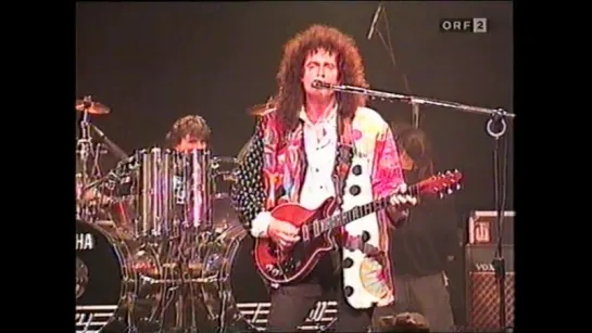 Brian May 92 - let me out