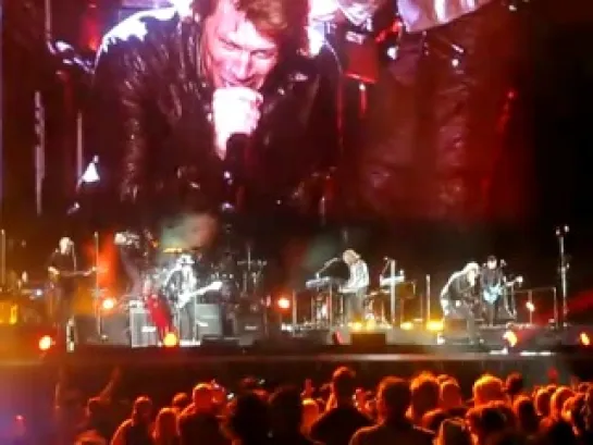 Bon Jovi - No Apologies (Live at Patterson Stadium,Perth,Australia 08.12.2010 THE CIRCLE TOUR)