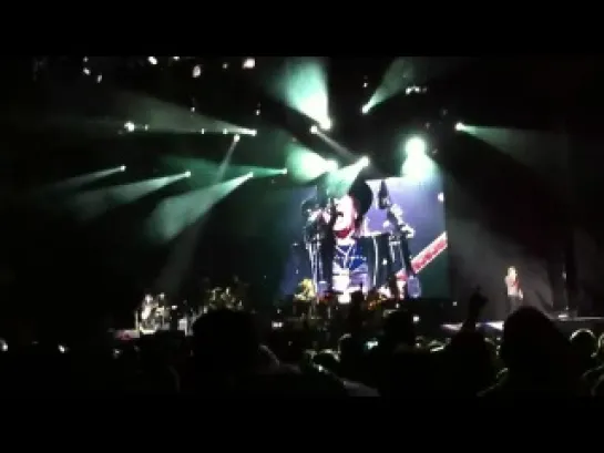 Bon Jovi - Livin' On A Prayer (Live at Westpac Stadium,Wellington,New Zealand 04.12.2010 THE CIRCLE TOUR)