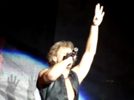 Bon Jovi - Work For The Working Man (Live at Gulf Shores Public Beach, Alabama, USA, 15.10.2010 THE CIRCLE TOUR)