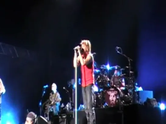 Bon Jovi - These Days (Live at Morumbi Stadium, Sao Paulo, Brazil, 06.10.2010 THE CIRCLE TOUR)