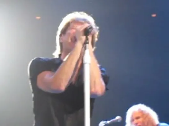 Bon Jovi - Only lonely (live)