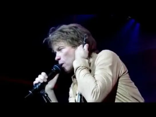 Bon Jovi - Bed Of Roses (Live at O2 Arena, London, 08.06.2010 THE CIRCLE TOUR)