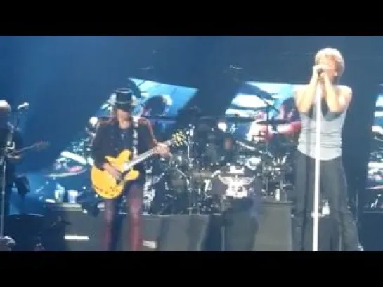 Bon Jovi - Always (Live at O2 Arena, London, 08.06.2010 THE CIRCLE TOUR)