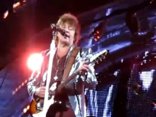 Bon Jovi - Lay Your Hands On Me (Live at Hershey Park Stadium, Hershey,19.05.2010 THE CIRCLE TOUR)