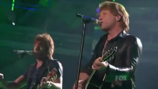 Bon Jovi - Superman Tonight (American Idol 12.05.2010)