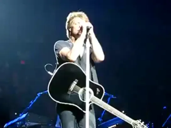 Bon Jovi - Livin' On A Prayer (Live at Bell Centre, Montreal, 20.03.2010 THE CIRCLE TOUR)