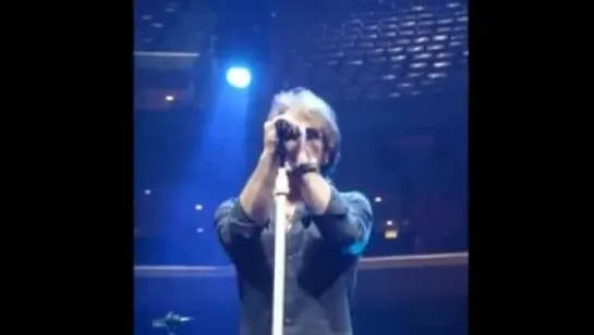 Bon Jovi - Always (Live at Free Show for Philadelphia, 24.03.2010)