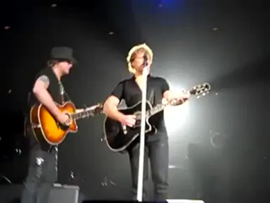 Bon Jovi - Diamond Ring (Live at Honolulu, Hawaii,11.02.2010 THE CIRCLE TOUR)