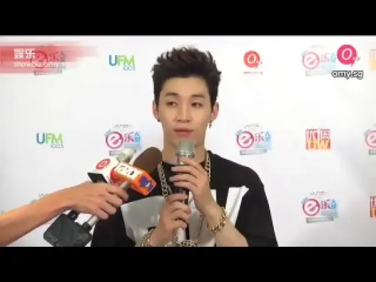 140517 Singapore E-Awards 2014 - Omy Showbiz Interview with Henry