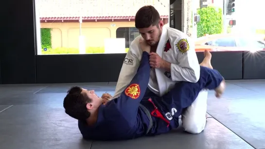 Caio Terra  - 8 TRIANGLE VARIATION FROM SCISSOR SWEEP