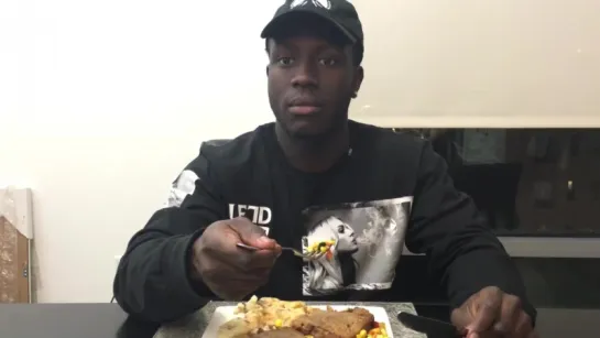 When your white friend invites you over for dinner (Nigga Vine)