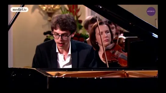 LUCAS DEBARGUE, piano - Liszt Concerto no.2 A-major, S 125 #tch15