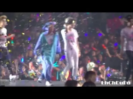 271013 [Fancam2] SMTOWN Ending - Stitch Onew @ SMTOWN Live World Tour III in Tokyo