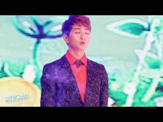 060413 Onew - Aside @ S/S Seoul Girls Collection Celebration Performance