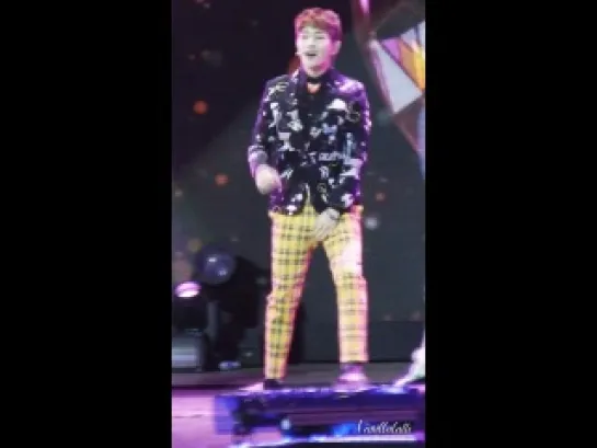 090313 Onew - Beautiful @ Music Bank in Jakarta