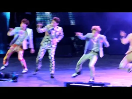 090313 SHINee - 아름다워 (Beautiful) + Sherlock + Ment + Dream Girl @ Music Bank in Jakarta