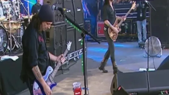 Motörhead - Les Vieilles Charrues 2008 (Full Concert)