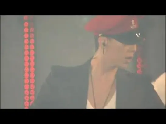 G-Dragon - Heartbreaker. BIG SHOW 2010. Сплошной свун и фангёрлинг)