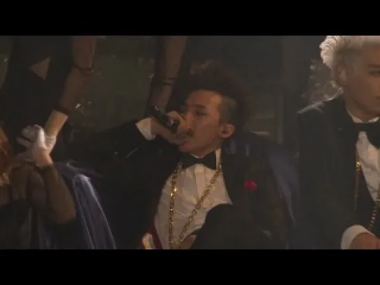 GD&TOP Knock Out. 2010 YG Family Concert. Две дерганные корейские супер-звезды))