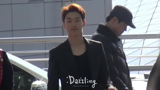 [Fancam] 141129 Henry at Incheon Airport