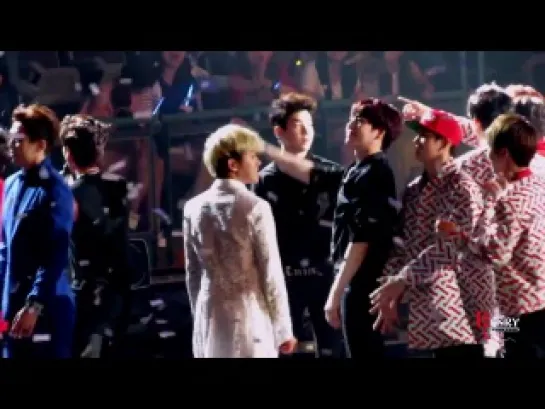 [Fancam] 140621 Best of Best Concert in Taipei - Perfection + Ending (Henry focus)