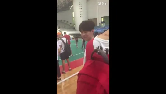 160730 Henry at 'Cool Kiz on the Block' Chinese ver. filming