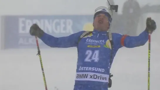 Would you believe it Its double glory for @Fisiofficial Dominik Windisch crowns himself Mass Start World Champion