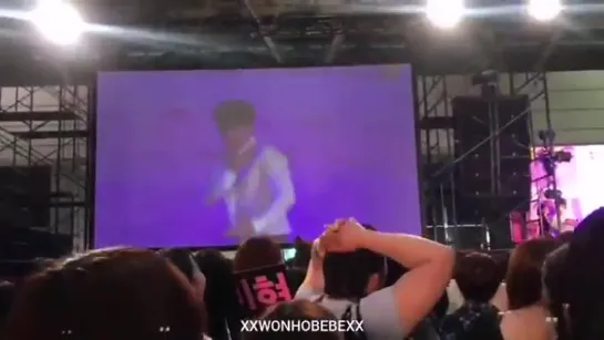 [VK][190518] MONSTA X fancam - Meet&Greet  (Wonho focus) @ KCON 2019 JAPAN