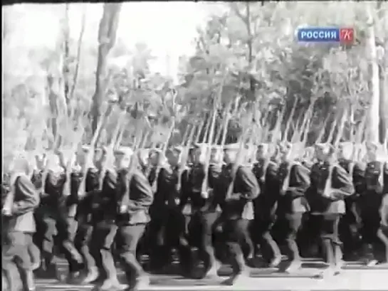 Два парада Победы. Год 1945