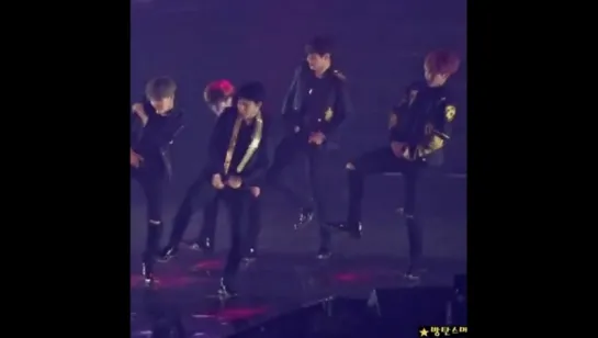 [FANCAM] 2016 BTS LIVE 화양연화 on stage : Epilogue - BEAPSAE