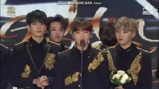 [180111] Seventeen (세븐틴) - Bonsang @ Golden Disc Awards