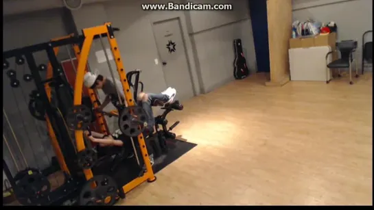 [CUT] 140725 17TV S5 EP3 - Hansol & Seungcheol Work Out