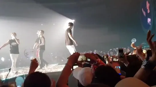 170604 [FANCAM] CNBLUE Between Us In Seoul D2 (27)