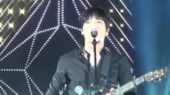 160220 CNBLUE Come Together in Taipei - Roller Coaster (정용화 Yonghwa focus)