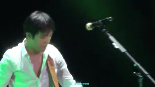 160219 CNBLUE Come Together in Taipei - Holiday Catch me (정용화 Yonghwa focus)