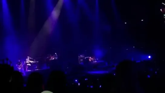 [FANCAM] 160213 CNBLUE 씨엔블루 Come Together - Hold My Hand in Singapore