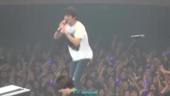 151203 CNBLUE Be a Supernova Live in Budokan - W Encore (정용화 Yonghwa focus)