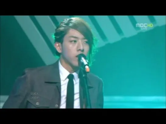 120407 CNBLUE - Hey You на Music Core