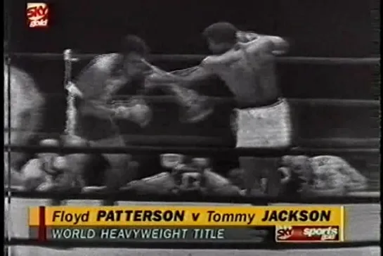 1957-07-29 Boxing ¦ Floyd Patterson vs Tommy «Hurricane» Jackson 2