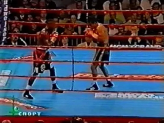 2000-03-18 Flоуd Мауwеаthеr Jr vs Gоуо Vаrgаs (WВС Suреr Fеаthеrwеight Тitlе)