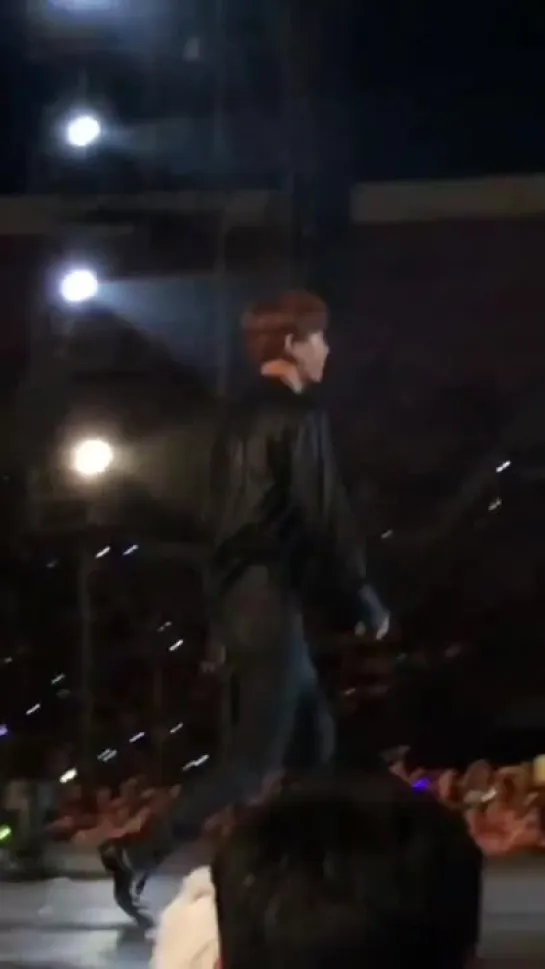 [FANCAM]190119 #KAI @ SMTOWN Live in Santiago